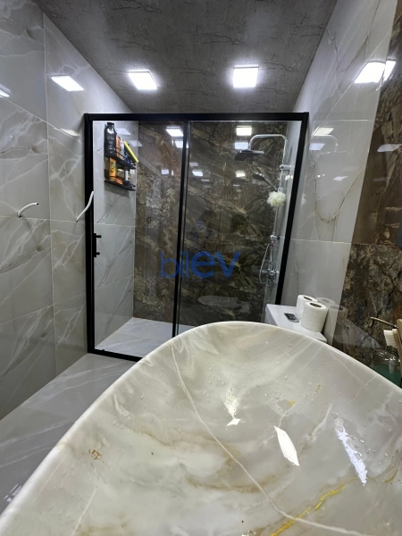 Satış 2 otaqlı Yeni Tikili bina evi  72m², Bakı