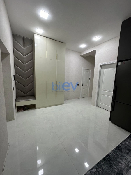 Satış 2 otaqlı Yeni Tikili bina evi  72m², Bakı