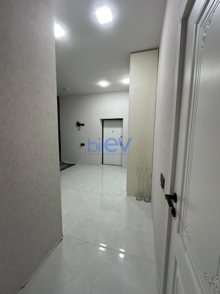 Satış 2 otaqlı Yeni Tikili bina evi  72m², Bakı