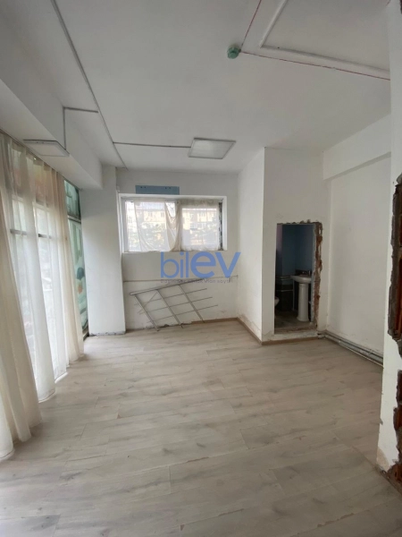Aylıq Kirayə 3 otaqlı Obyekt  240m², Bakı