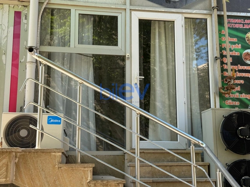 Aylıq Kirayə 3 otaqlı Obyekt  240m², Bakı