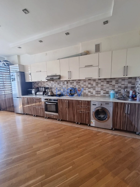 Satış 2 otaqlı Yeni Tikili  93m², Bakı