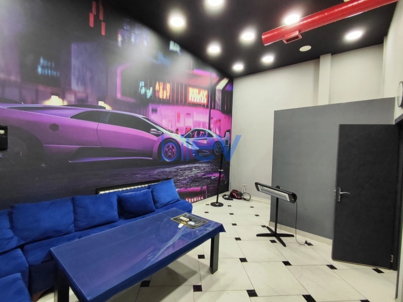 Satış 8 otaqlı Obyekt  148m², Bakı