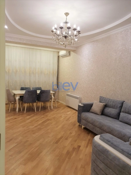 Aylıq Kirayə 3 otaqlı Yeni Tikili bina evi  126m², Bakı