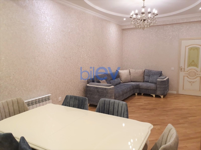 Aylıq Kirayə 3 otaqlı Yeni Tikili bina evi  126m², Bakı