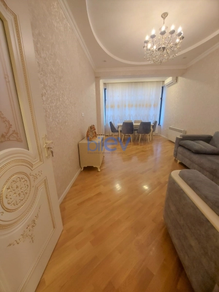Aylıq Kirayə 3 otaqlı Yeni Tikili bina evi  126m², Bakı