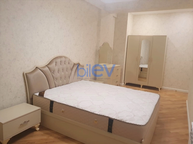 Aylıq Kirayə 3 otaqlı Yeni Tikili bina evi  126m², Bakı