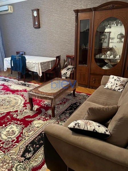 Aylıq Kirayə 3 otaqlı Yeni Tikili bina evi  151m², Bakı