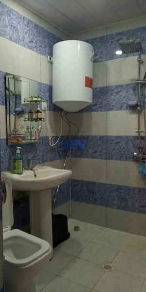 Satış 2 otaqlı Köhnə Tikili bina evi  41m², Bakı