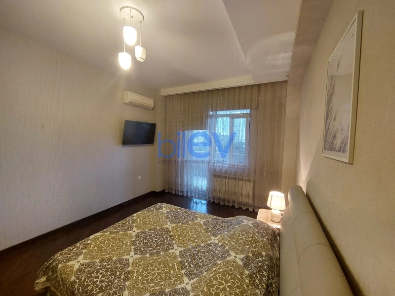 Aylıq Kirayə 2 otaqlı Yeni Tikili bina evi  65m², Bakı