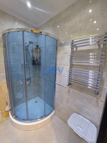 Aylıq Kirayə 2 otaqlı Yeni Tikili bina evi  65m², Bakı