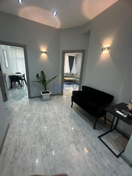 Aylıq Kirayə 2 otaqlı Yeni Tikili bina evi  85m², Bakı