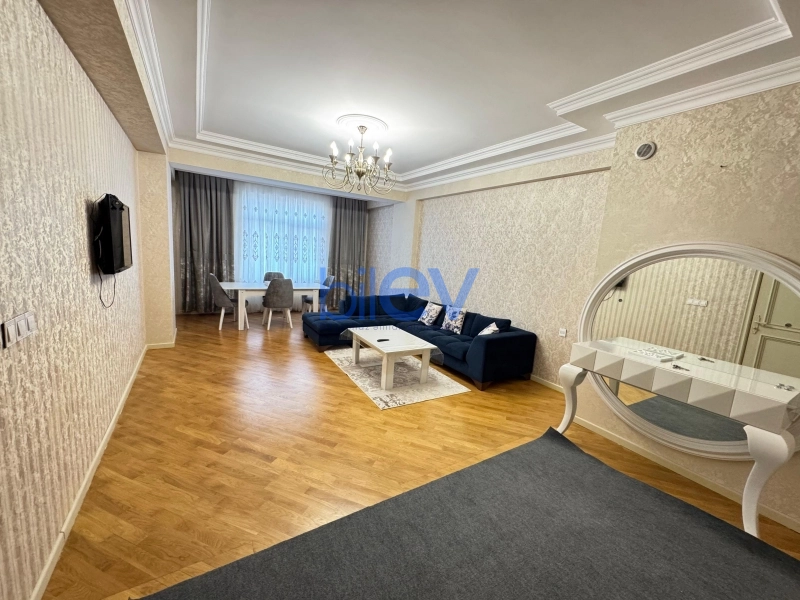 Aylıq Kirayə 2 otaqlı Yeni Tikili bina evi  110m², Bakı