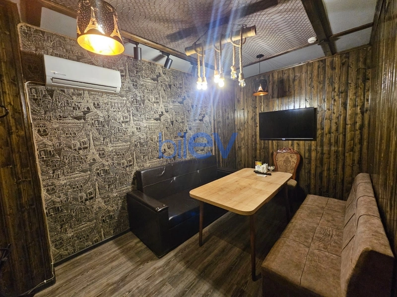 Aylıq Kirayə 5 otaqlı Obyekt  160m², Bakı
