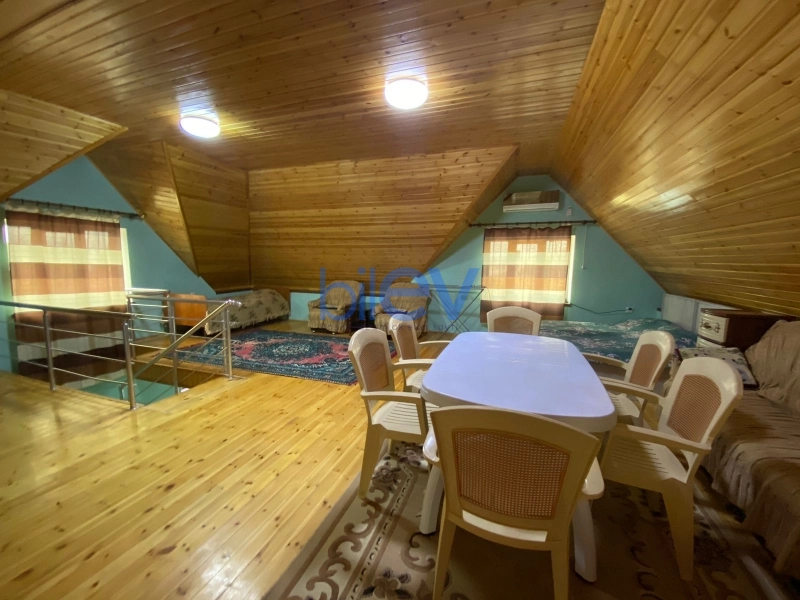 Günlük Kirayə 4 otaqlı Bağ evi  1200m², Sumqayıt