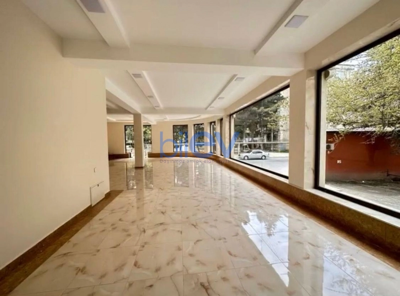 Satış 9 otaqlı Villa  700m², Bakı