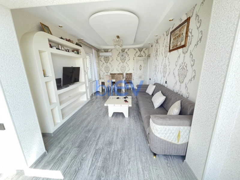 Satış 4 otaqlı Köhnə Tikili bina evi  110m², Bakı