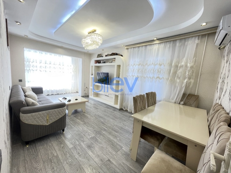 Satış 4 otaqlı Köhnə Tikili bina evi  110m², Bakı