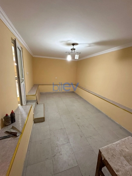 Satış 6 otaqlı Köhnə Tikili bina evi  155m², Bakı