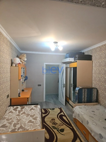 Satış 6 otaqlı Köhnə Tikili bina evi  155m², Bakı