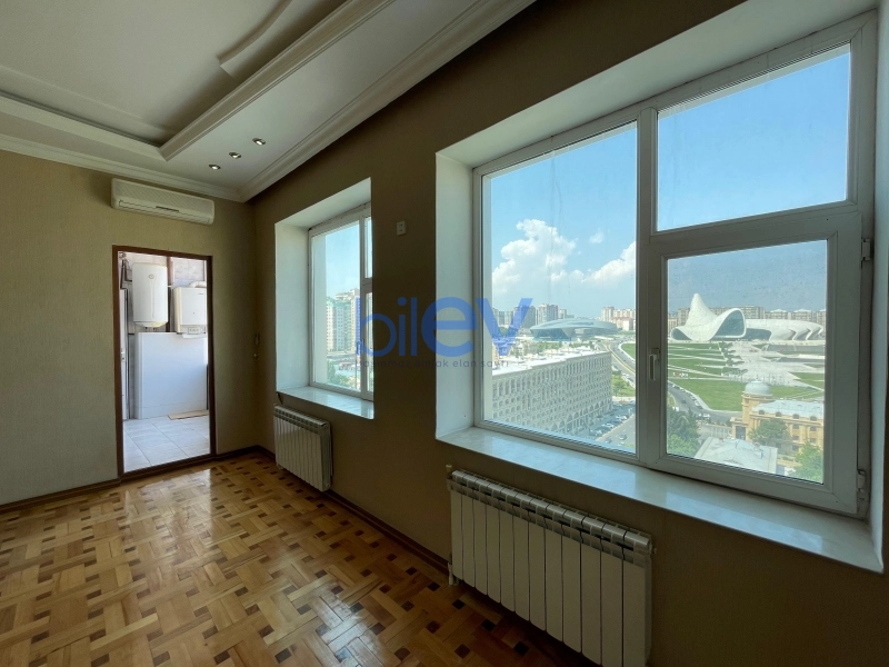 Satış 3 otaqlı Yeni Tikili  140m², Bakı