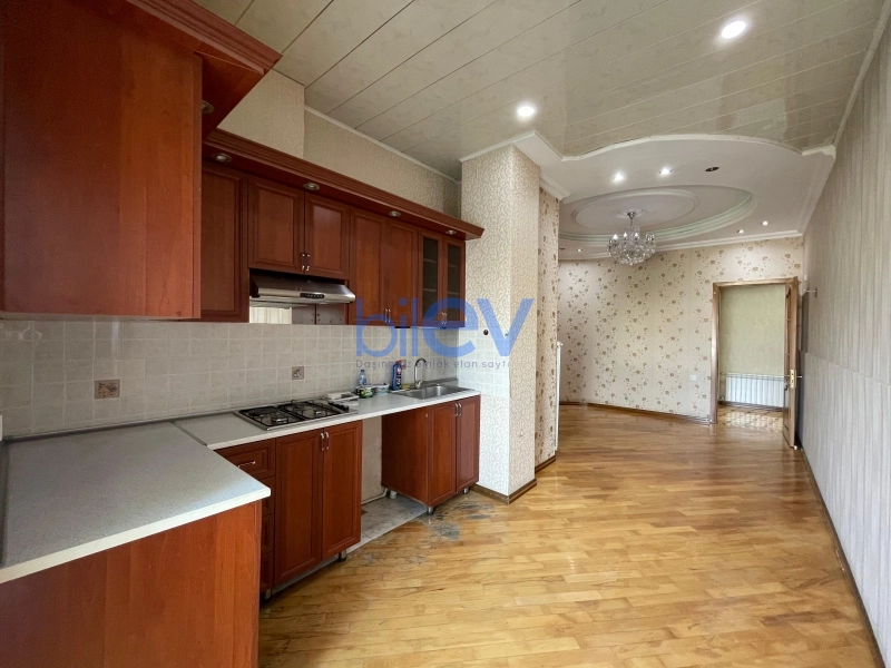 Satış 3 otaqlı Yeni Tikili  140m², Bakı