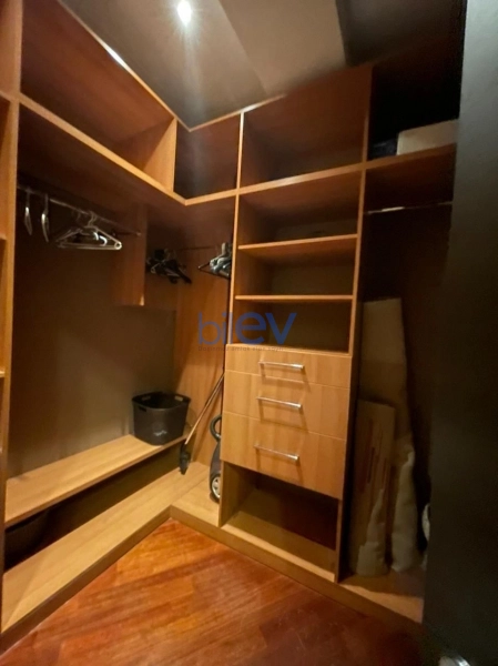 Aylıq Kirayə 2 otaqlı Yeni Tikili bina evi  115m², Bakı