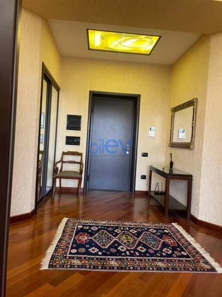 Aylıq Kirayə 2 otaqlı Yeni Tikili bina evi  115m², Bakı