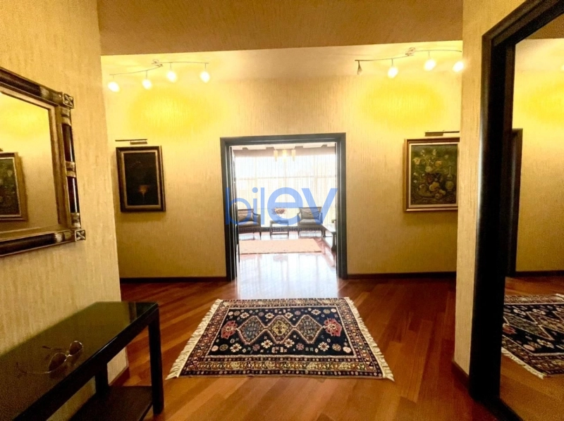 Aylıq Kirayə 2 otaqlı Yeni Tikili bina evi  115m², Bakı