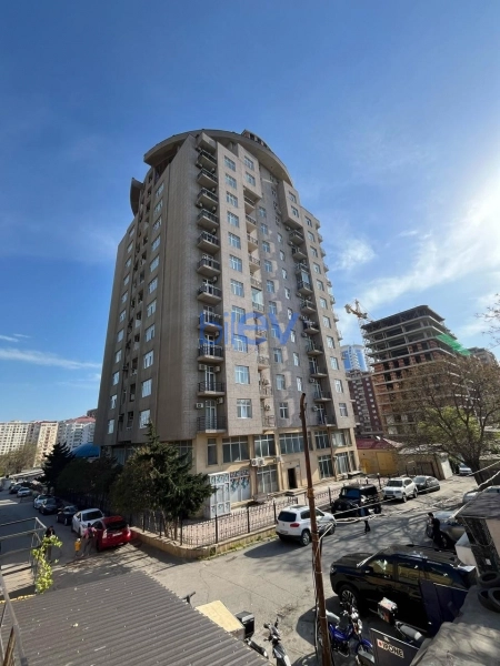 Aylıq Kirayə 2 otaqlı Yeni Tikili bina evi  115m², Bakı