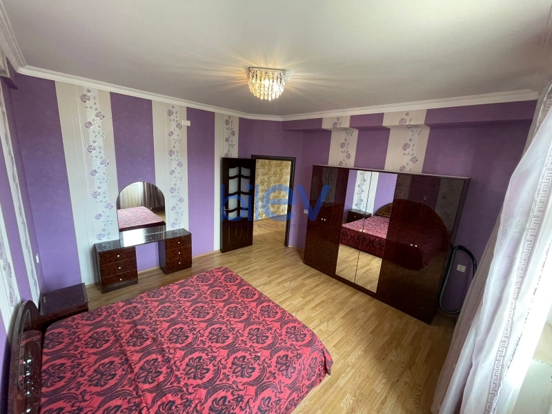 Aylıq Kirayə 2 otaqlı Yeni Tikili bina evi  95m², Bakı