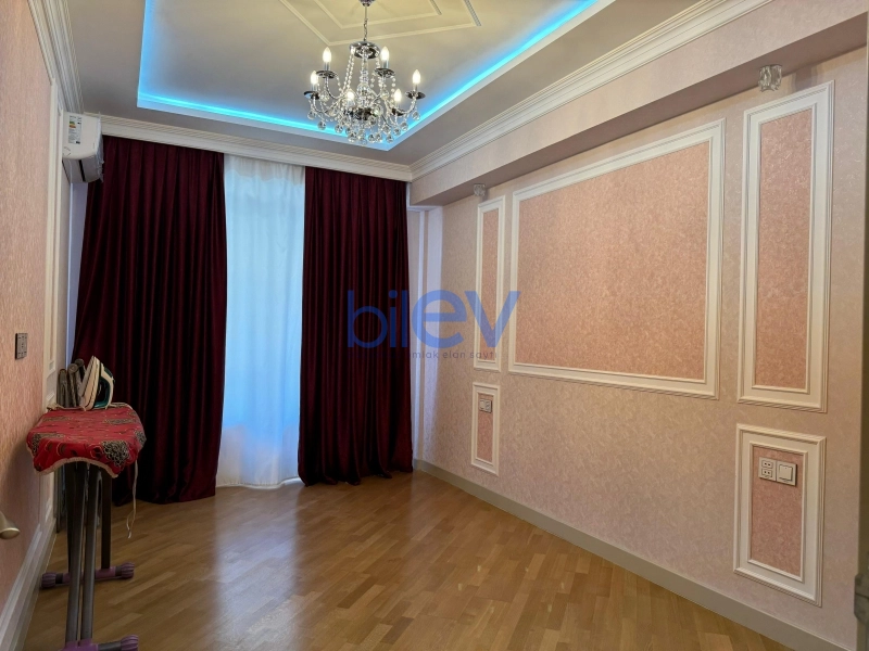 Aylıq Kirayə 3 otaqlı Yeni Tikili bina evi  95m², Bakı
