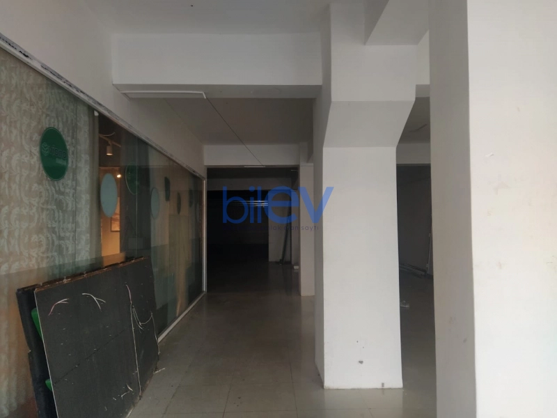 Aylıq Kirayə 3 otaqlı Obyekt  580m², Bakı