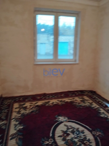 Satış 3 otaqlı Köhnə Tikili bina evi  70m², Samux