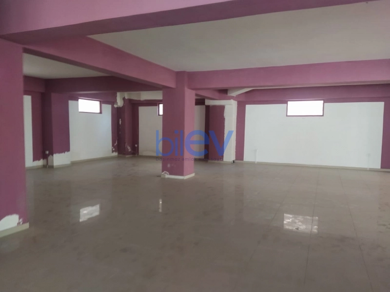 Aylıq Kirayə 4 otaqlı Obyekt  1800m², Bakı