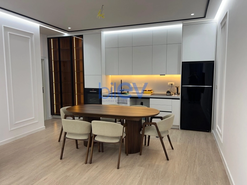 Aylıq Kirayə 3 otaqlı Yeni Tikili bina evi  106m², Bakı