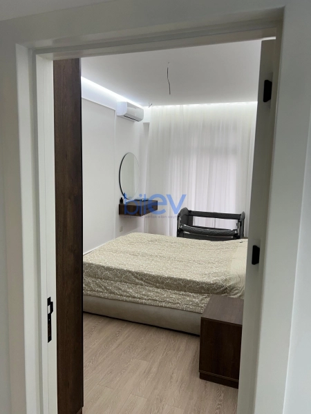 Aylıq Kirayə 3 otaqlı Yeni Tikili bina evi  106m², Bakı