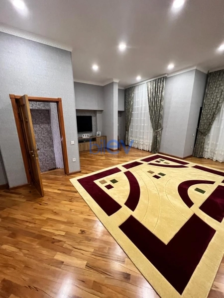 Satış 5 otaqlı Həyət evi  250m², Bakı