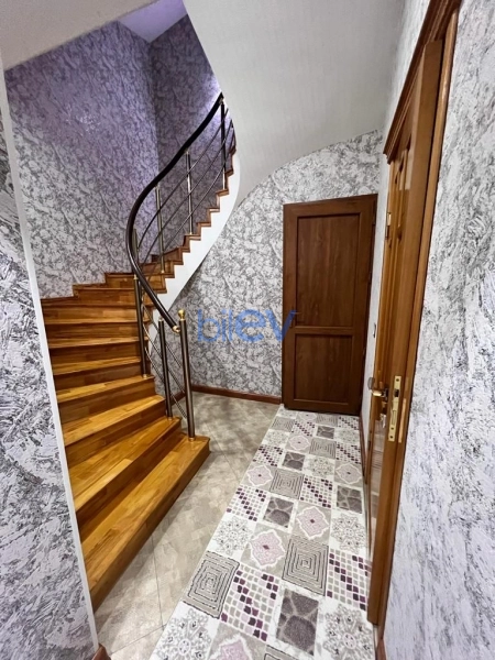 Satış 5 otaqlı Həyət evi  250m², Bakı