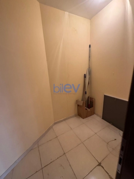 Aylıq Kirayə 4 otaqlı Yeni Tikili bina evi  150m², Bakı