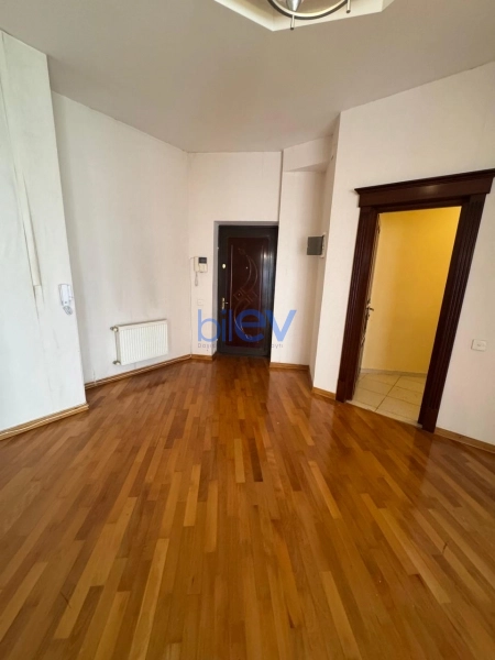 Aylıq Kirayə 4 otaqlı Yeni Tikili bina evi  150m², Bakı