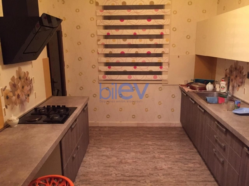 Satış 5 otaqlı Bağ evi  250m², Bakı
