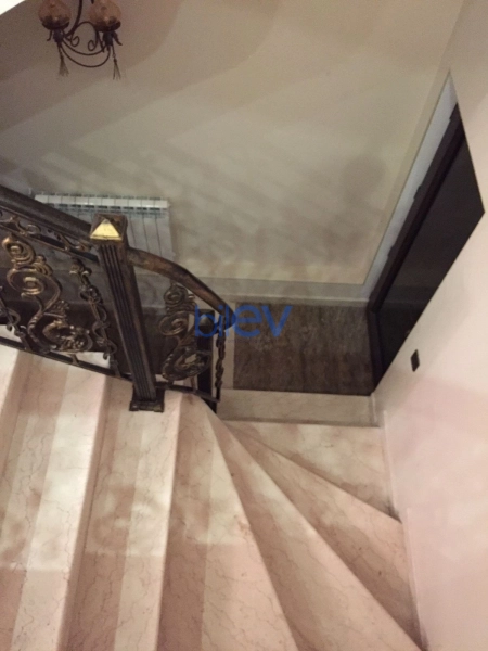 Satış 5 otaqlı Bağ evi  250m², Bakı