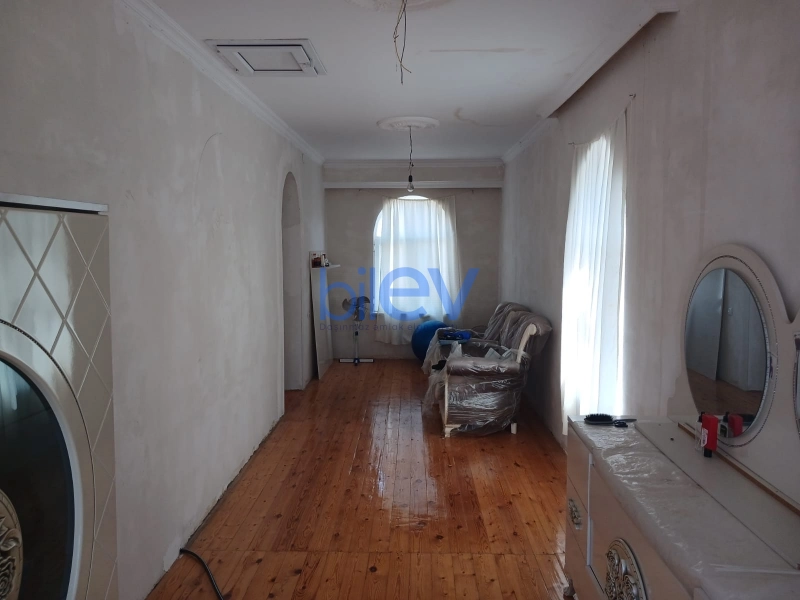 Satış 5 otaqlı Həyət evi  200m², Bakı