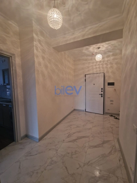 Aylıq Kirayə 3 otaqlı Yeni Tikili bina evi  88m², Bakı