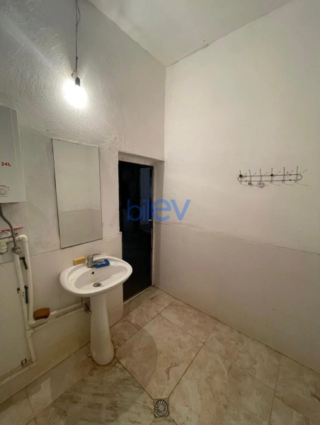 Satış 6 otaqlı Həyət evi  300m², Bakı