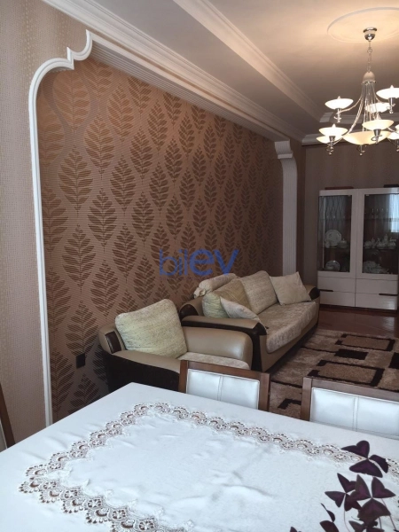 Satış 3 otaqlı Yeni Tikili  140m², Bakı