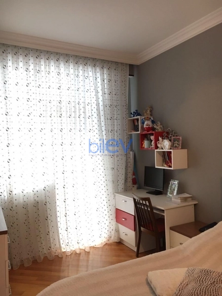 Satış 3 otaqlı Yeni Tikili  140m², Bakı