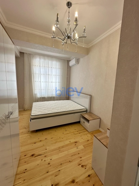 Aylıq Kirayə 2 otaqlı Yeni Tikili bina evi  78m², Bakı