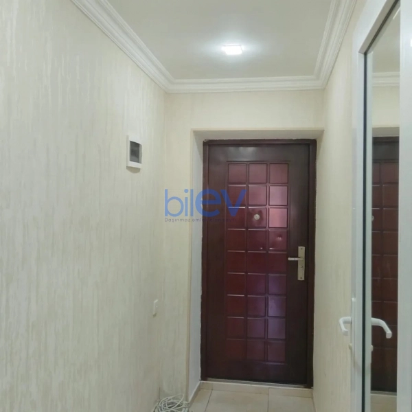 Aylıq Kirayə 2 otaqlı Köhnə Tikili bina evi  50m², Xırdalan